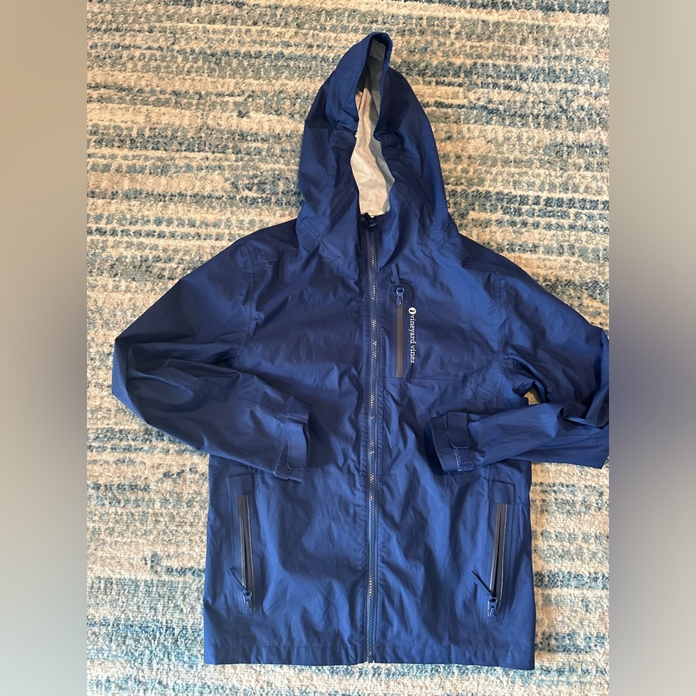 Very Good Condition Vineyard vines Navy Rain Jacket Size L (16)